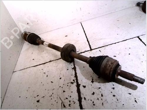 Used Right front driveshaft DACIA SANDERO 1.4 MPI LPG (72 hp) 26102909