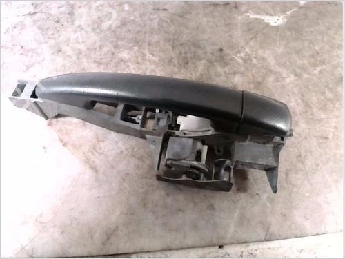 Used Front right exterior door handle PEUGEOT 5008 (0U_, 0E_) 1.6 HDi (110 hp) 26106942