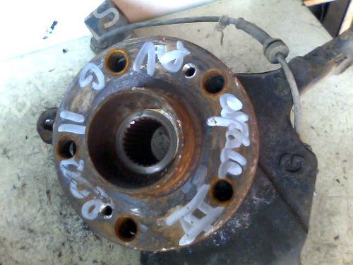 Used Left front steering knuckle RENAULT ESPACE IV (JK0/1_) 2.2 dCi (JK0H) (150 hp) 26084987
