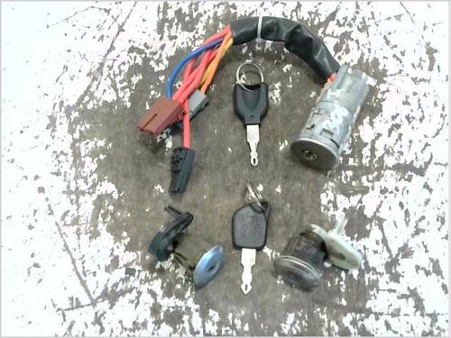 Used Ignition barrel Ignition barrel PEUGEOT 306 (7B, N3, N5) 1.6 SR (89 hp) 34243955 34243955