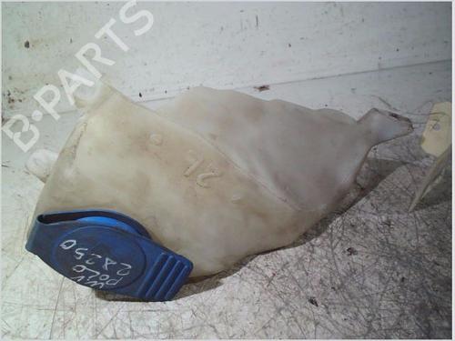 Windscreen washer tank VW POLO (6N2) 1.4 TDI | BP26111730C113