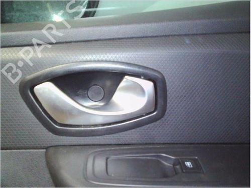 Used Front right interior door handle RENAULT CLIO IV (BH_) 1.5 dCi 75 (75 hp) 26114169