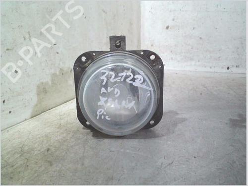 Used Right front fog light Right front fog light 37483755 37483755