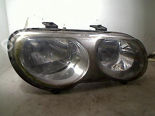 Faro derecho ROVER 25 I Hatchback (RF) 2.0 iDT (101 hp) 26089215