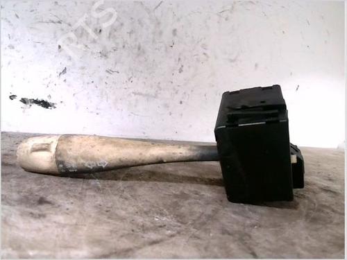 Used Headlight switch NISSAN SERENA (C23) 2.3 D (75 hp) 26107313