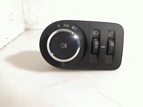 Used Headlight switch OPEL CORSA D (S07) 1.2 (L08, L68) (86 hp) 26101104