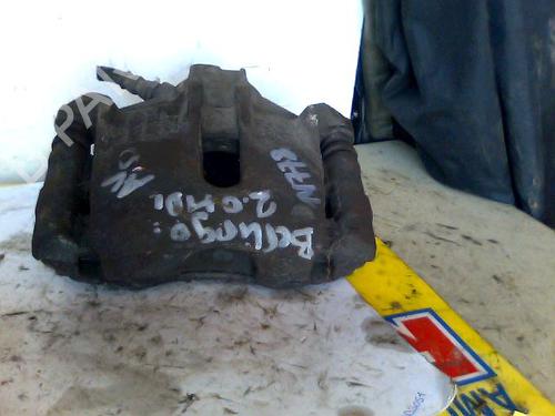 Used Right front brake caliper CITROËN BERLINGO / BERLINGO FIRST MPV (MF_, GJK_, GFK_) 2.0 HDI 90 (MFRHY) (90 hp) 31847287