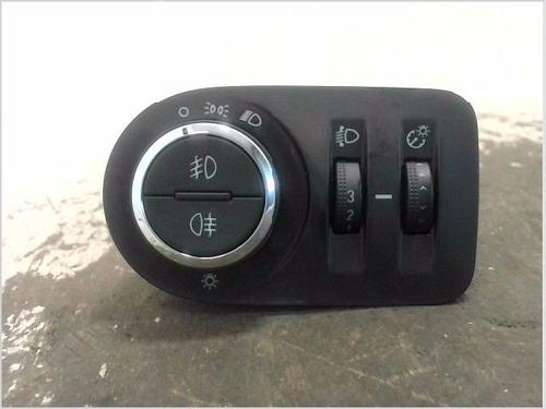 Used Headlight switch Headlight switch OPEL CORSA D (S07) 1.2 (L08, L68) (86 hp) 40010384 40010384