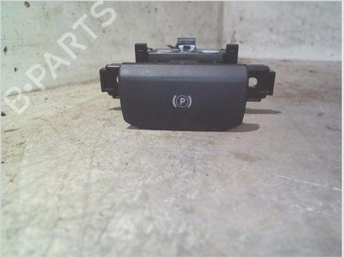 switch-peugeot-508-sw-i-8e_-2010-2011-2012-2013-2014-2015-2016-2017-2018-34006017 main image