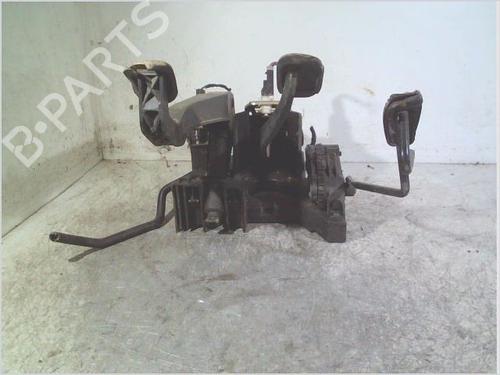 Used Pedal FIAT DUCATO Van (244_) 2.0 JTD (84 hp) 29483043