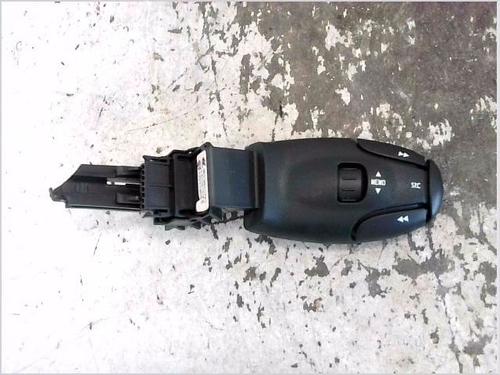 Used Switch Switch PEUGEOT 407 SW (6E_, 6D_) 2.0 HDi (140 hp) 32728120 32728120