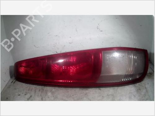 Used Left taillight NISSAN X-TRAIL I (T30) 2.2 dCi 4x4 (136 hp) 26113428