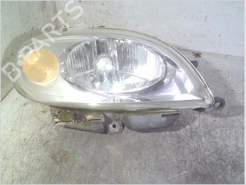 Faro anteriore destro CITROËN SAXO (S0, S1) 1.5 D (57 hp) 32230686