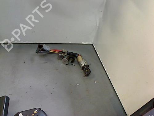 Used Ignition barrel PEUGEOT 306 Hatchback (7A, 7C, N3, N5) 1.9 DT (90 hp) 26106225