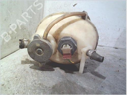 Used Expansion tank Expansion tank PEUGEOT 205 II (20A/C) 1.8 Diesel (60 hp) 35920980 35920980