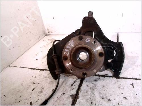 Used Left front steering knuckle FIAT PANDA (169_) 1.2 (169.AXB11, 169.AXB1A) (60 hp) 26102970
