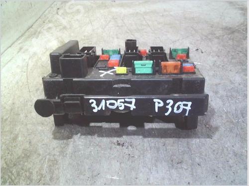 Used Fuse box PEUGEOT 307 (3A/C) 1.6 16V (109 hp) 27477243