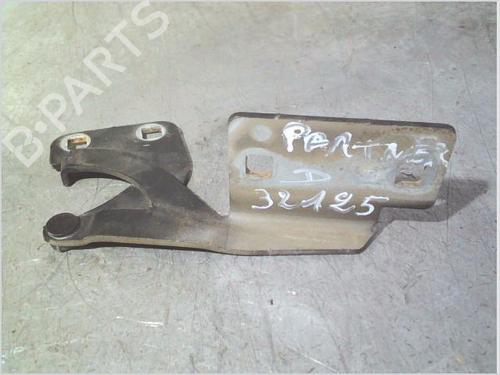 Used Hinge/Door check strap Hinge/Door check strap PEUGEOT PARTNER Box Body/MPV (5_, G_) 2.0 HDi (90 hp) 39911790 39911790