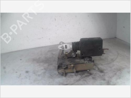 Used Front right lock CITROËN SAXO (S0, S1) 1.5 D (57 hp) 26096499