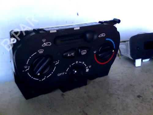 Commande Chauffage PEUGEOT 206 Hatchback (2A/C) 1.4 HDi eco 70 (68 hp) 26060478
