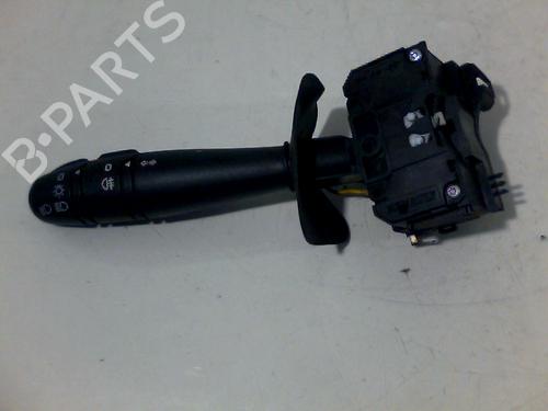 Used Headlight switch RENAULT CLIO II (BB_, CB_) 1.5 dCi (B/CB07) (65 hp) 26064844