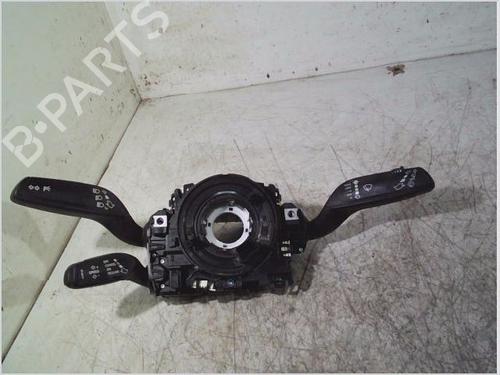 Used Steering column stalk AUDI A3 Sportback (8VA, 8VF) 1.6 TDI (110 hp) 28324876