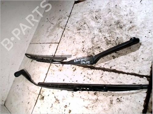 Used Front windshield wiper arm RENAULT KANGOO (KC0/1_) 1.4 (KC0C, KC0H, KC0B, KC0M) (75 hp) 29473055