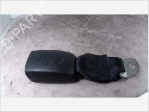 Used Seat buckle PEUGEOT 107 (PM_, PN_) 1.0 (68 hp) 26097476