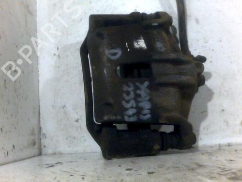 Høyre bremsekaliper foran TOYOTA YARIS (_P1_) 1.4 D-4D (NLP10_, NLP10R) (75 hp) 29482734