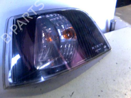Used Left front indicator VOLVO V40 Estate (645) 2.0 (136 hp) 26084954