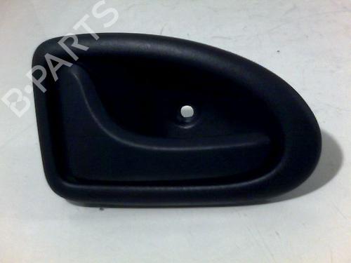 Venstre foran invendig håndtak RENAULT CLIO II (BB_, CB_) 1.9 D (B/CB0E, BB0J) (64 hp) 26063982