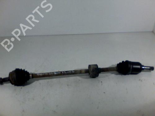 Transmisión delantera derecha FIAT PUNTO (176_) 60 1.2 (176AP, 176AR, 176AQ, 176BB) (60 hp) 32133597