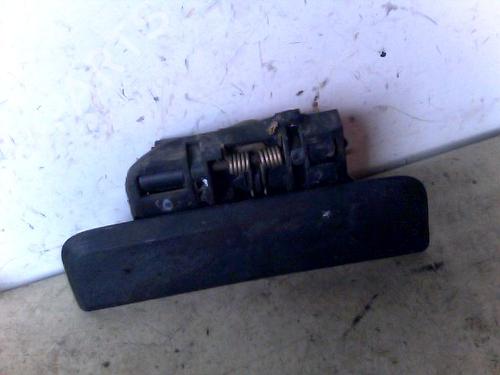 Used Rear left exterior door handle PEUGEOT 106 II (1A_, 1C_) 1.5 D (57 hp) 26084310