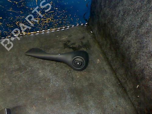 Used Switch RENAULT CLIO III (BR0/1, CR0/1) 1.5 dCi (BR17, CR17) (86 hp) 26118913