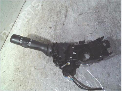 Forlygtekontakt TOYOTA YARIS (_P13_) 1.4 D (NLP130_, NLP130) (90 hp) 29624406