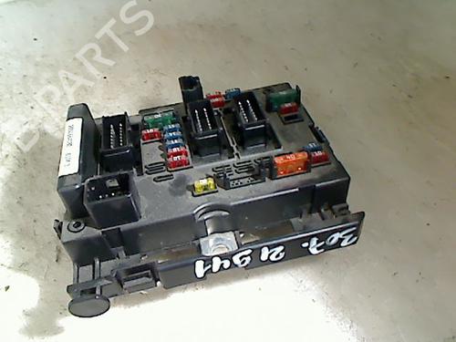 Used Fuse box PEUGEOT 307 (3A/C) 2.0 HDi 110 (107 hp) 26073334