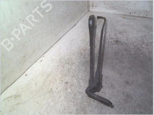 front-windshield-wiper-arm-citroen-c1-pm_-pn_-2005-2006-2007-2008-2009-2010-2011-2012-2013-2014-30883529 main image