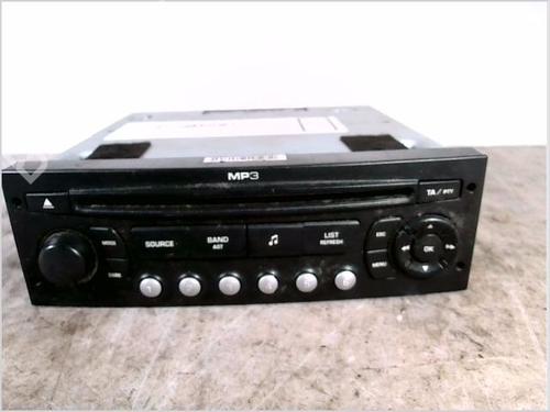 Used Radio PEUGEOT 3008 I MPV (0U_) 1.6 VTi (120 hp) 26103179