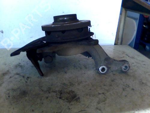 Used Right front steering knuckle SEAT CORDOBA Vario (6K5) 1.9 TDI (90 hp) 28323173