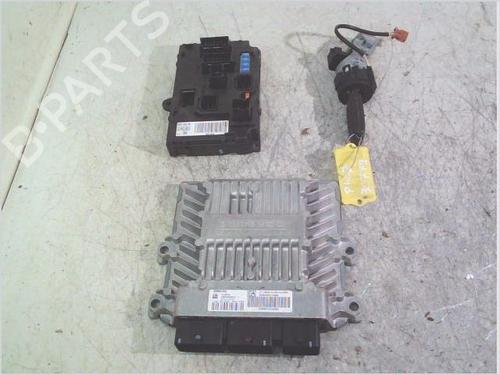 Used Engine control unit (ECU) PEUGEOT 407 SW (6E_, 6D_) 2.0 HDi (140 hp) 26118447