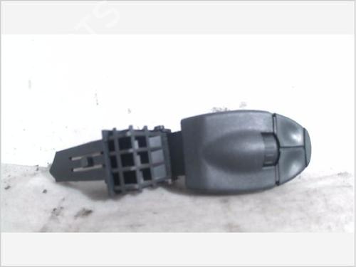 Switch PEUGEOT 307 CC (3B) 2.0 HDi 135 | BP26100684I30 