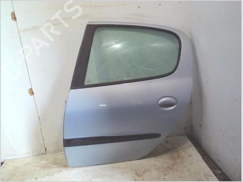 Used Left rear door PEUGEOT 206 Hatchback (2A/C) 1.4 i (75 hp) 26120237