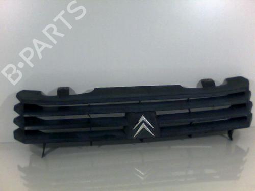 Used Grille CITROËN C15 Box Body/MPV (VD_) 1.8 D (60 hp) 26062897