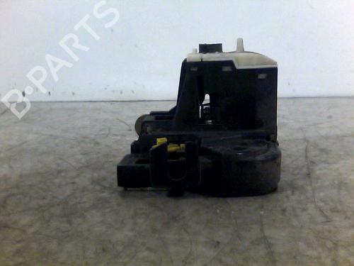 Fechadura frente esquerda RENAULT CLIO II Hatchback Van (SB0/1/2_) 1.5 dCi (SB07) (65 hp) 26085348