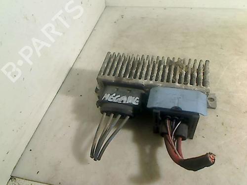 Used Electronic module RENAULT MEGANE III Hatchback (BZ0/1_, B3_) 1.5 dCi (BZ09, BZ0D, BZ1W, BZ29, BZ14) (110 hp) 29704858