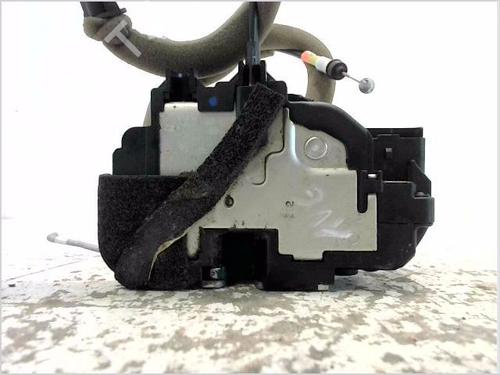 Front left lock RENAULT KOLEOS I (HY_) 2.0 dCi (HY0K) | BP30598441C98