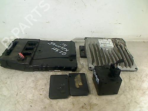 Used Engine control unit (ECU) RENAULT MEGANE II (BM0/1_, CM0/1_) 1.5 dCi (BM0F, BM0T, BM2B, CM0F, CM0T) (82 hp) 26088712