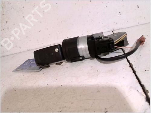 Used Ignition barrel PEUGEOT 207 (WA_, WC_) 1.6 HDi (90 hp) 26096024