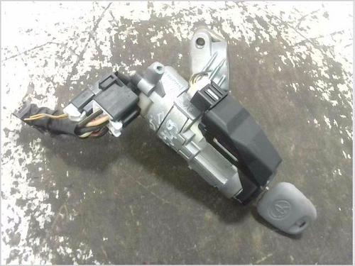 Used Ignition barrel Ignition barrel TOYOTA YARIS (_P1_) 1.3 (SCP12_, SCP13_, SCP12R, SCP13R) (87 hp) 40010387 40010387