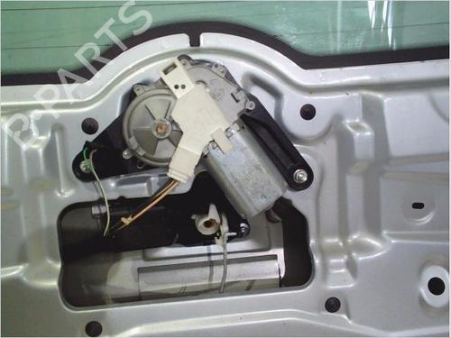 Used Rear wiper motor RENAULT CLIO II (BB_, CB_) 1.5 dCi (B/CB3M) (64 hp) 26112576
